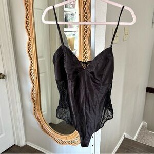Guess / Black Lace Mesh Panel Bodysuit